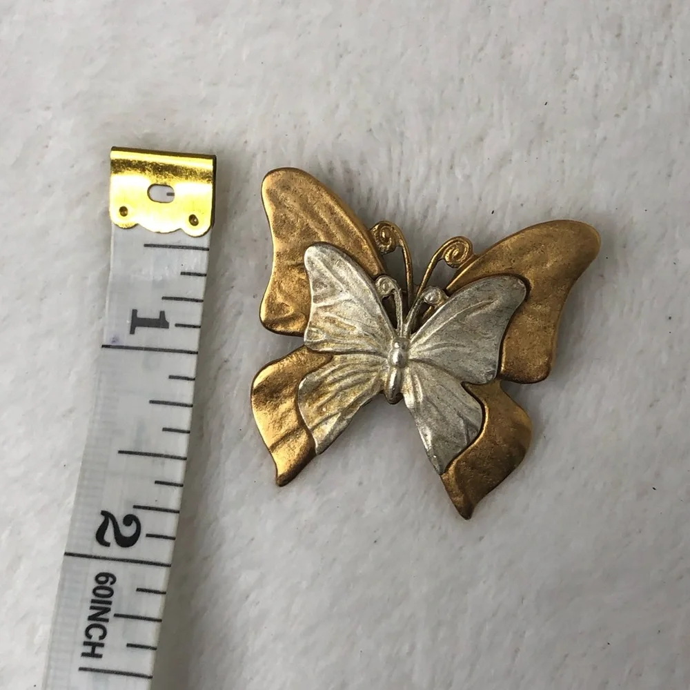 Sold - Picture 2 of 9